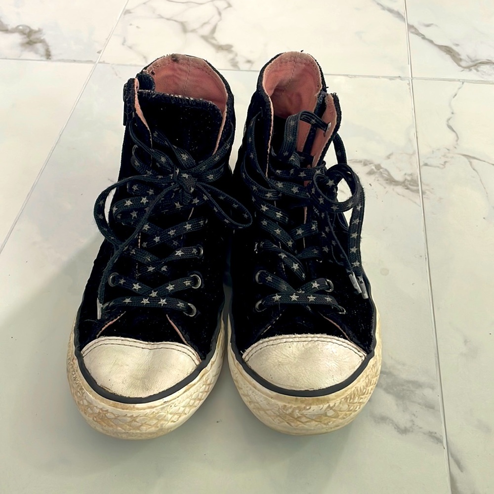 Converse Chuck Taylor Girls Velvet/Leather, Black, Lace-up, side zipper, Size 3